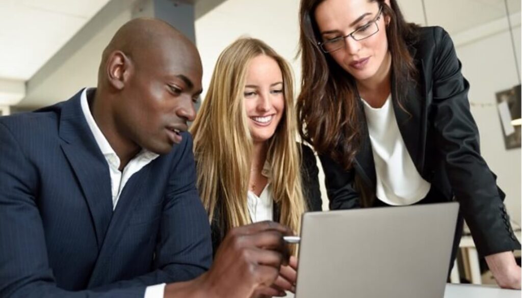 Navigating the Data Maze: A Small Business Guide to Data Governance